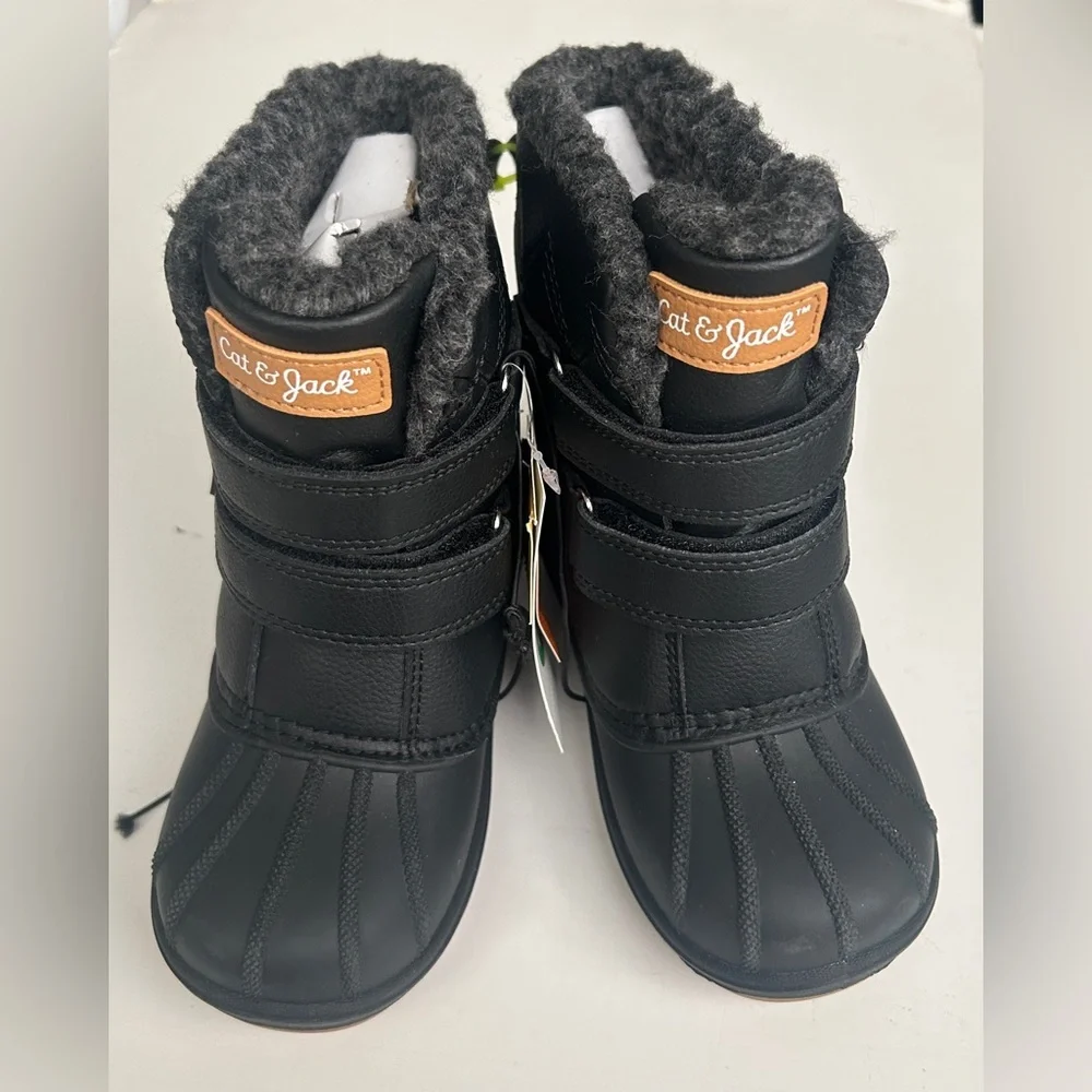 Cat & Jack waterproof toddler